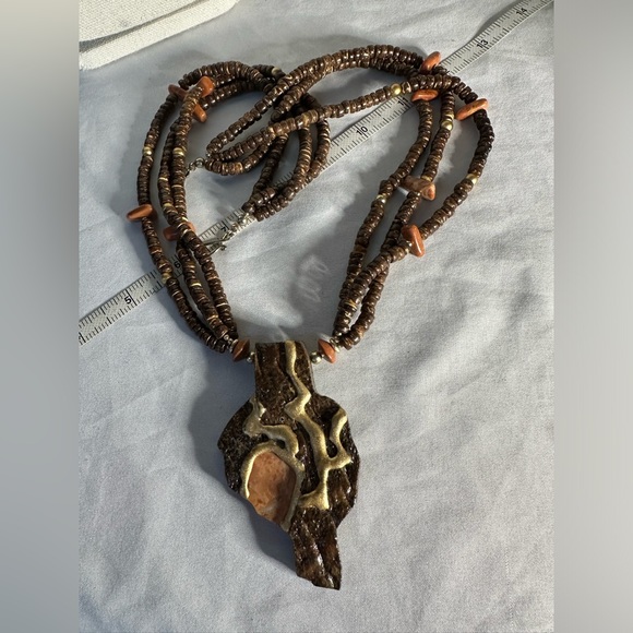 Chunky artisan style pendant necklace - Picture 8 of 8